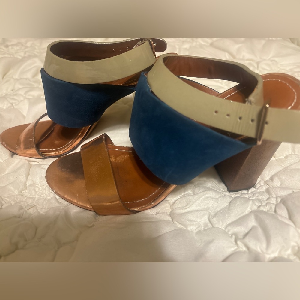 Elizabeth and James Women's Colorblock Heels